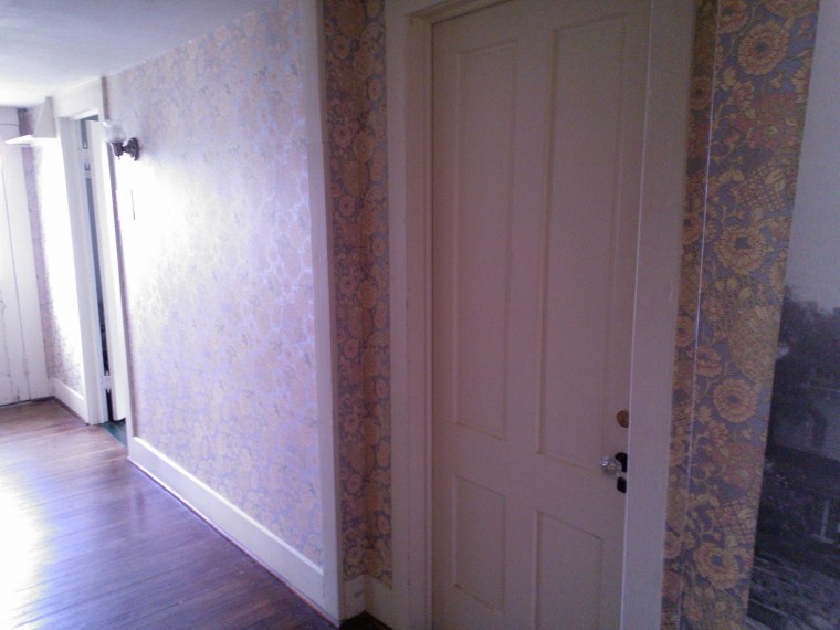 Several rooms on the second floor are bedrooms -- Eugene and Jamie's at the front of the house and the master toward the back. A single bathroom is also at the back of the house, to the right of the stair way when you rise. The most intriguing room to me is the room with closed door pictured here, now holding scripts from the O'Neill Theater Center, which was once the room to which Eugene's mother would retreat during her time addicted to morphine.