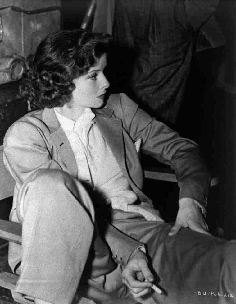 bringingupbaby_00169394_845x1088_080920061731